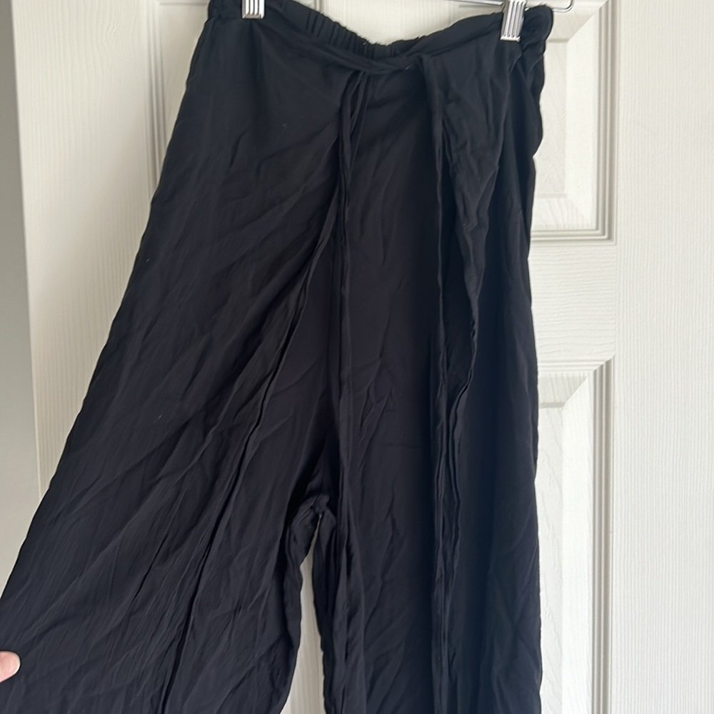 Elm Black Split Leg Pants XS